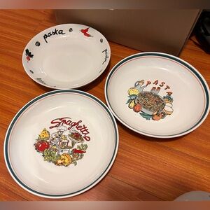 Vintage Tre Ci large pasta bowls